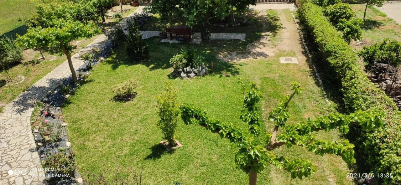 Ioannis - Zimmer Mit Zugang Zu Terrasse Gavrolimni المظهر الخارجي الصورة